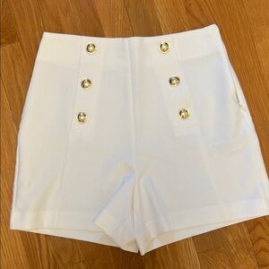 ZARA BNWOT white shorts sz M